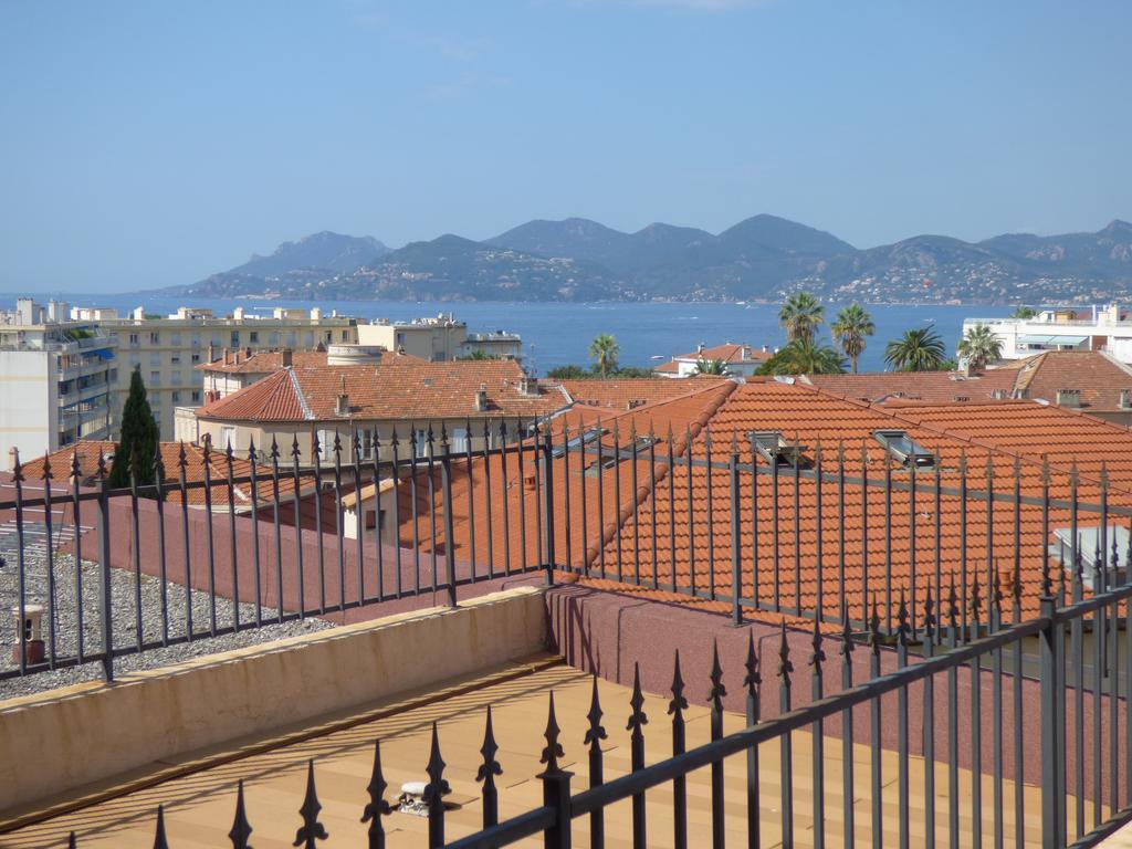 L'olivier - Piscine & Parking Cannes