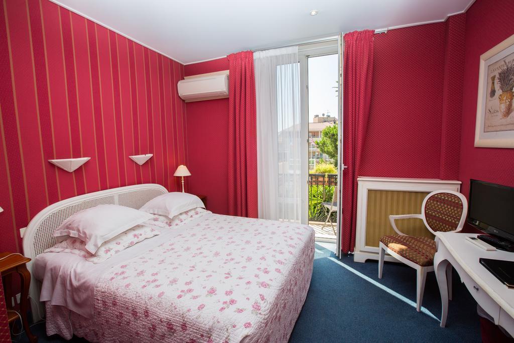 L'olivier - Piscine & Parking 3* Cannes
