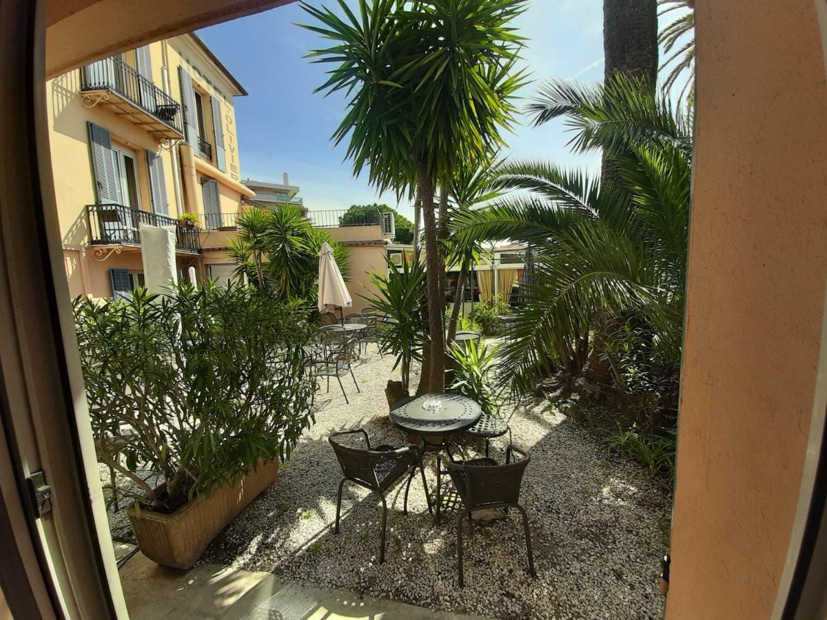 Hotel L'olivier - Piscine & Parking