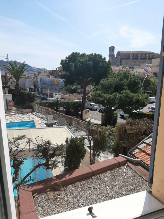 Hotel L'olivier - Piscine & Parking